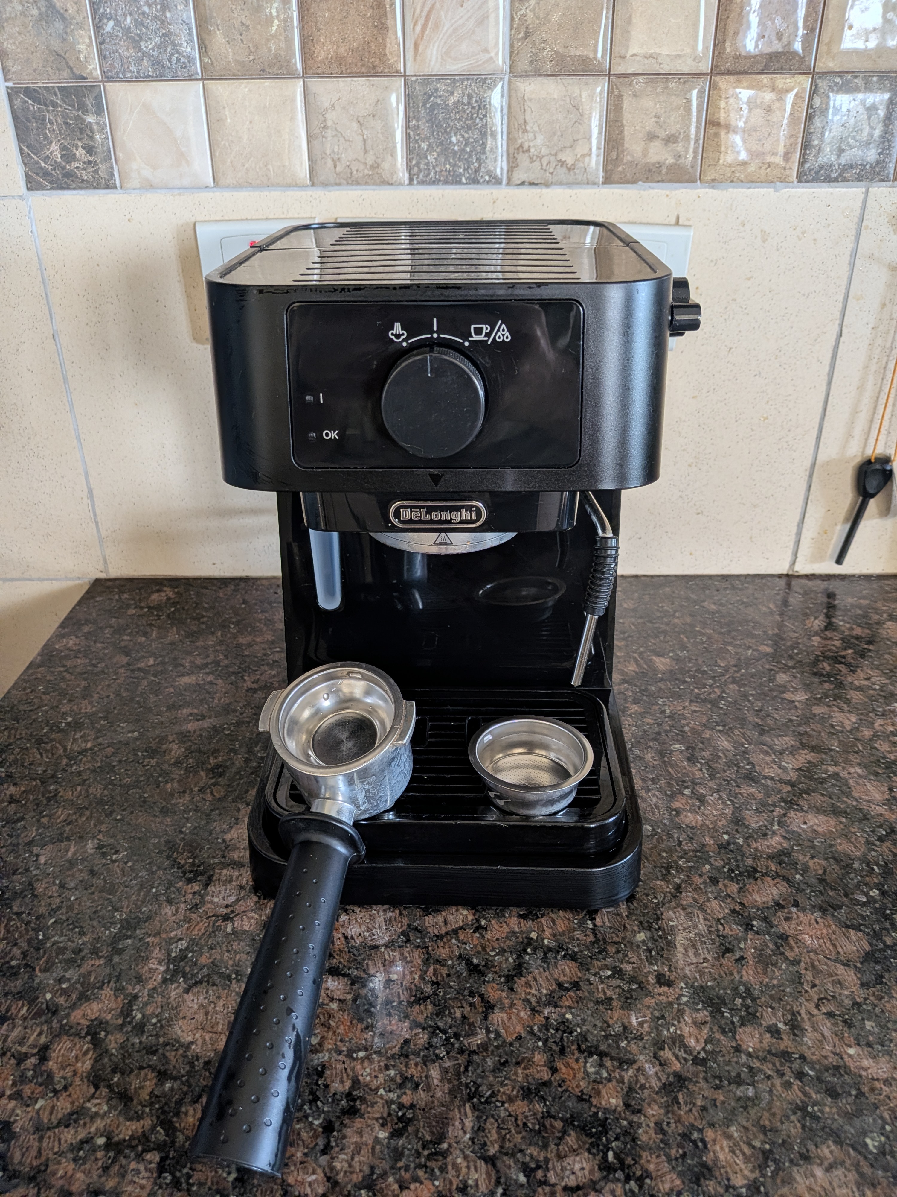 DeLonghi Coffee Machine